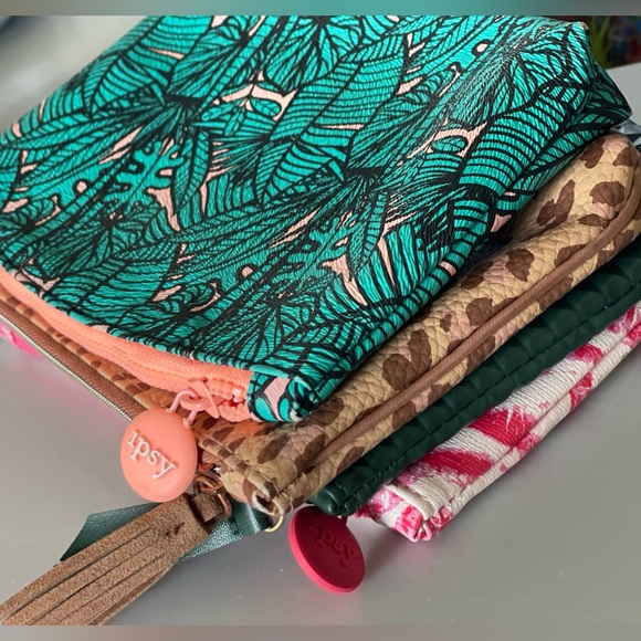 IPSY | 4 Makeup Bags Bundle - Picture 7 of 12